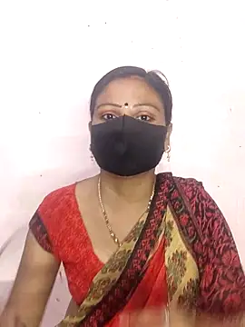 Snapshot of pujabhabi51 chatting on February 2025 11:04:02 PM pujabhabi51 online show from February 2025 11:04:02 PM