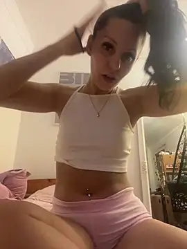 Chiara0102 online show from June 2026 09:49:01 PM