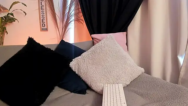 Serenity Day online show from January 2026 03:06:01 PM