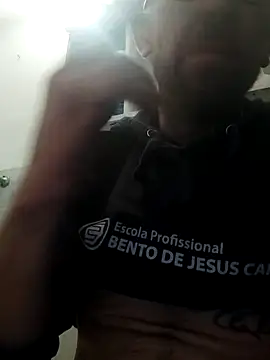 jonyfree1978 online show from February 2025 10:04:02 PM