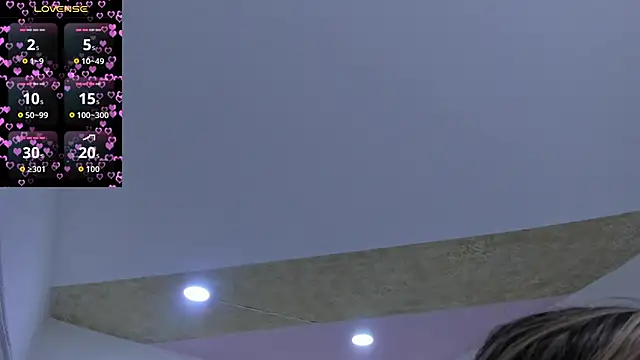 Snapshot of PandoraRider chatting on November 2025 01:21:02 PM PandoraRider online show from November 2025 01:21:02 PM