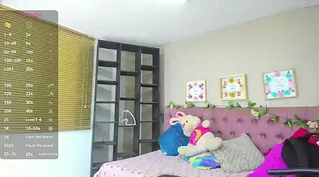 Lia Keen online show from January 2025 08:04:02 PM