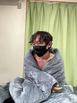 Snapshot of UKI06 chatting on December 2024 05:10:02 AM UKI06 online show from December 2024 05:10:02 AM