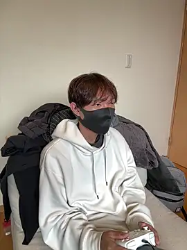 Snapshot of UKI06 chatting on March 2025 05:07:02 AM UKI06 online show from March 2025 05:07:02 AM