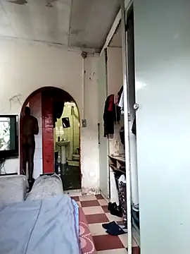 Snapshot of Polygamist chatting on September 2025 05:07:01 AM Polygamist online show from September 2025 05:07:01 AM