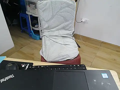 Snapshot of Asian_girl19 chatting on November 2025 03:09:02 AM Asian girl19 online show from November 2025 03:09:02 AM