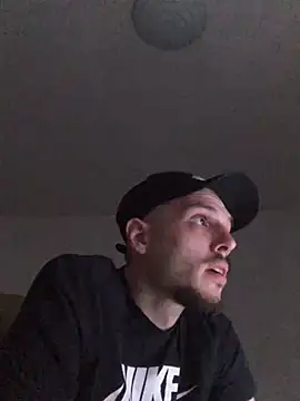 Snapshot of denz9209 chatting on March 2025 12:43:01 AM denz9209 online show from March 2025 12:43:01 AM