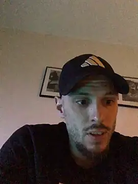 Snapshot of denz9209 chatting on March 2025 11:43:01 PM denz9209 online show from March 2025 11:43:01 PM