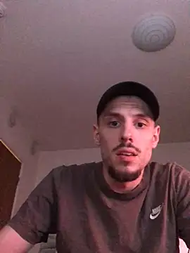 Snapshot of denz9209 chatting on March 2025 12:36:02 AM denz9209 online show from March 2025 12:36:02 AM