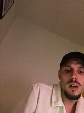 Snapshot of denz9209 chatting on March 2025 04:27:01 AM denz9209 online show from March 2025 04:27:01 AM