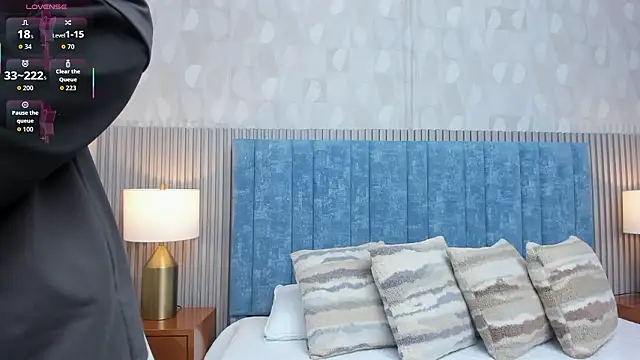 pretty sunlight  online show from February 2026 01:22:01 AM