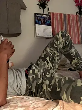 Johnras121 online show from November 2025 12:24:01 AM