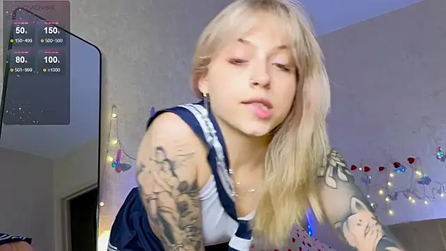 lavenderluxe online show from March 2025 06:22:01 PM