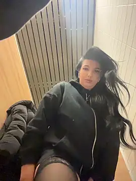 Tisha Busty online show from February 2026 02:13:02 PM