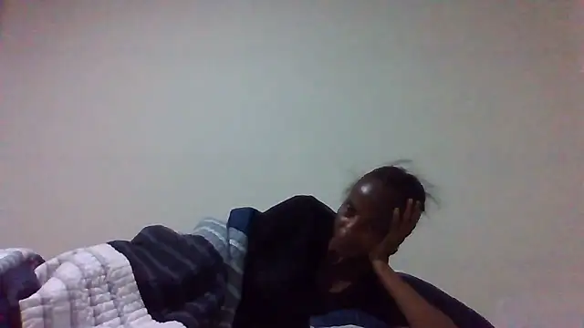 Snapshot of sweets_80 chatting on June 2026 11:13:02 PM sweets 80 online show from June 2026 11:13:02 PM