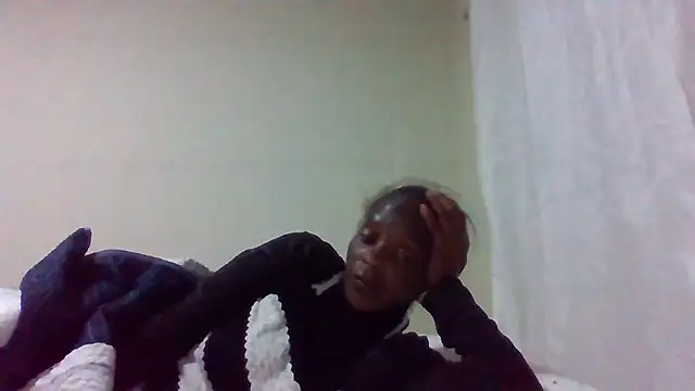 Snapshot of sweets_80 chatting on June 2026 04:50:01 PM sweets 80 online show from June 2026 04:50:01 PM