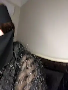 -Arab milf- online show from December 2024 08:18:01 AM