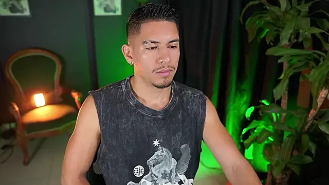 Aaronfox x online show from January 2026 09:57:01 AM