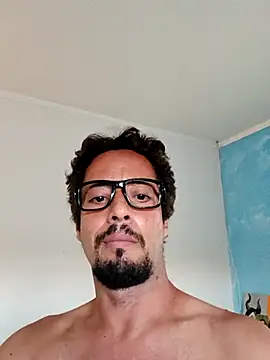 Snapshot of 2024gaelpiroca chatting on September 2025 09:03:02 AM 2024gaelpiroca online show from September 2025 09:03:02 AM