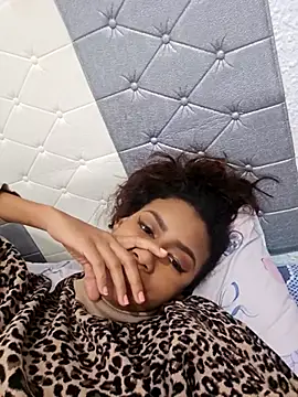 Snapshot of morena-399 chatting on February 2026 08:25:02 PM morena-399 online show from February 2026 08:25:02 PM