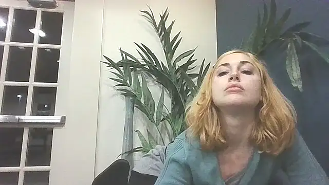 PompasPurpleriver online show from February 2025 09:00:02 AM