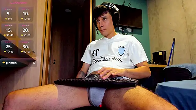 Huge latin cock online show from June 2026 12:15:02 AM