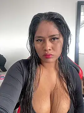 hurren pasha online show from December 2024 07:43:02 PM