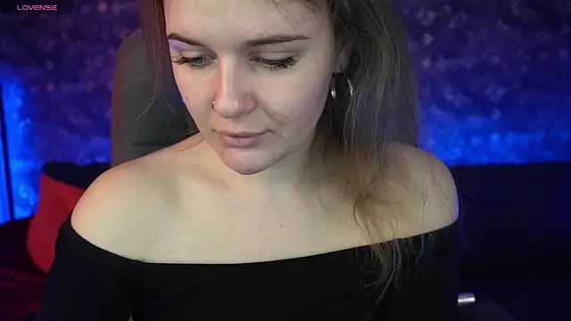 Snapshot of MaribelRiverr_ chatting on February 2025 06:51:02 AM MaribelRiverr online show from February 2025 06:51:02 AM