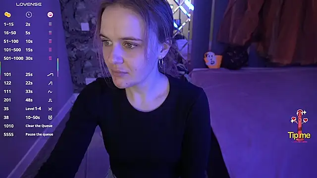 Snapshot of MaribelRiverr_ chatting on November 2025 06:48:01 AM MaribelRiverr online show from November 2025 06:48:01 AM