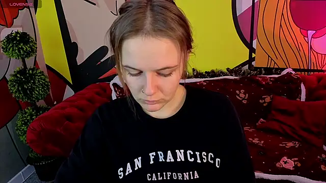 Snapshot of MaribelRiverr_ chatting on December 2025 06:41:02 AM MaribelRiverr online show from December 2025 06:41:02 AM