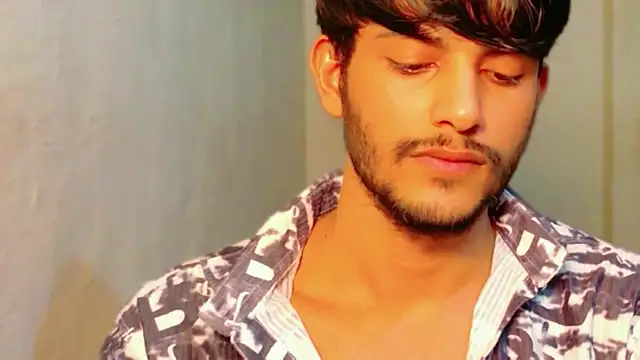 kingkartik7 online show from February 2026 04:47:02 PM