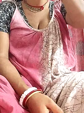 Snapshot of miss-Riy chatting on February 2026 05:07:02 PM miss-Riy online show from February 2026 05:07:02 PM