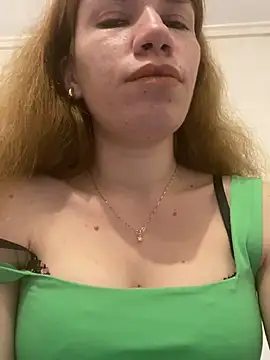 Snapshot of EvaRush chatting on February 2025 04:56:02 AM EvaRush online show from February 2025 04:56:02 AM