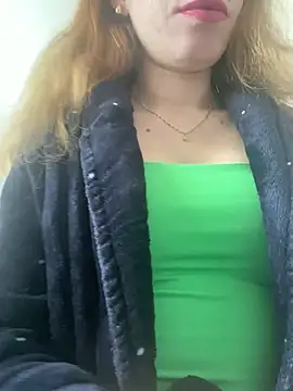 Snapshot of EvaRush chatting on February 2025 09:41:01 AM EvaRush online show from February 2025 09:41:01 AM