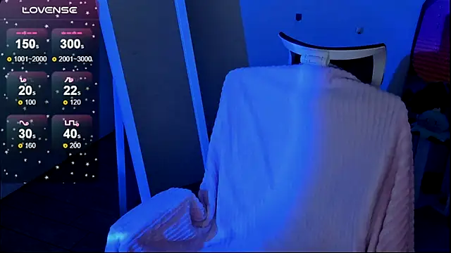 Fire Bestie online show from November 2025 01:43:01 PM