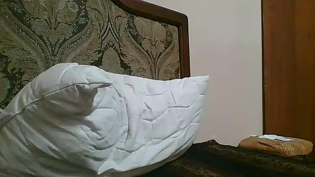 Snapshot of Emma_99 chatting on January 2025 11:15:02 AM Emma 99 online show from January 2025 11:15:02 AM