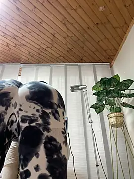 Snapshot of Milff_parkerrr chatting on March 2025 08:55:01 PM Milff parkerrr online show from March 2025 08:55:01 PM