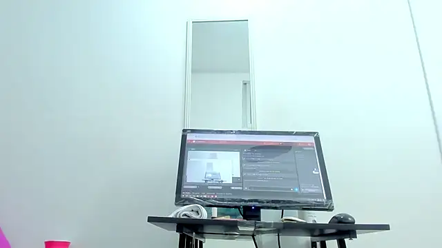 Snapshot of Dalia_20 chatting on February 2025 06:33:01 AM Dalia 20 online show from February 2025 06:33:01 AM