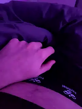 Snapshot of poldek38 chatting on February 2025 02:58:01 AM poldek38 online show from February 2025 02:58:01 AM