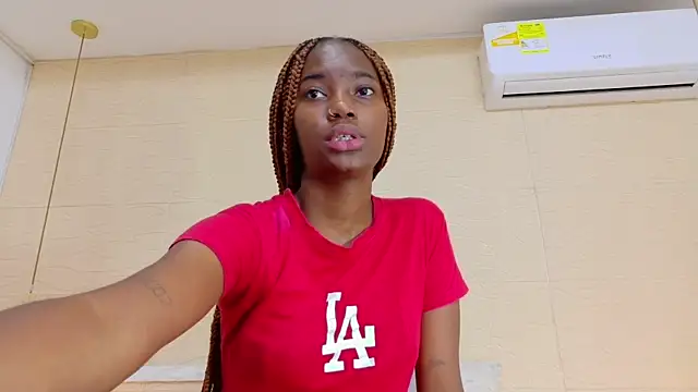 Chocolatte bar online show from March 2025 01:19:02 PM