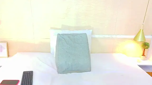 Chocolatte bar online show from November 2025 01:55:01 PM