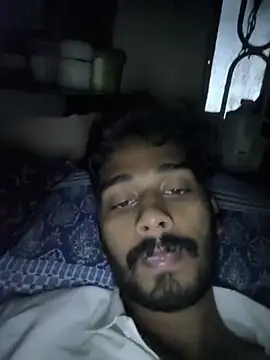 Snapshot of arppyyyxx chatting on November 2025 08:18:01 PM arppyyyxx online show from November 2025 08:18:01 PM