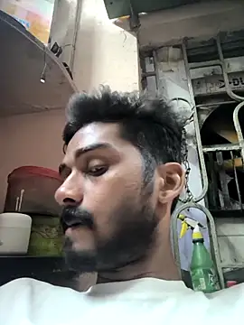 Snapshot of arppyyyxx chatting on December 2025 07:21:02 PM arppyyyxx online show from December 2025 07:21:02 PM