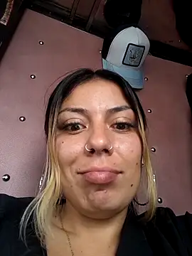 Sweel Leyva18 online show from July 2026 09:50:02 PM