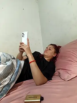 Snapshot of Scarlett-Leh chatting on September 2025 11:53:02 AM Scarlett-Leh online show from September 2025 11:53:02 AM