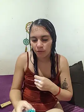 Snapshot of Scarlett-Leh chatting on September 2025 10:33:02 PM Scarlett-Leh online show from September 2025 10:33:02 PM