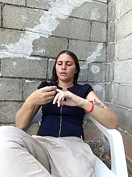 Snapshot of Scarlett-Leh chatting on November 2025 12:33:01 PM Scarlett-Leh online show from November 2025 12:33:01 PM