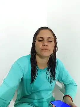 Snapshot of Scarlett-Leh chatting on December 2025 02:19:01 AM Scarlett-Leh online show from December 2025 02:19:01 AM