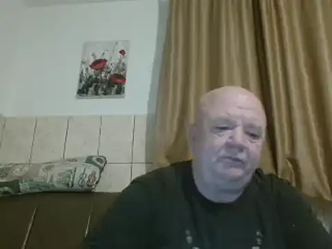 Snapshot of fullballs6 chatting on February 2025 03:47:02 AM fullballs6 online show from February 2025 03:47:02 AM