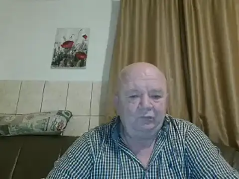 Snapshot of fullballs6 chatting on February 2025 01:36:01 AM fullballs6 online show from February 2025 01:36:01 AM